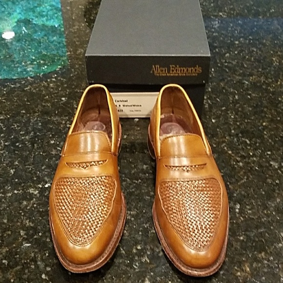 Allen Edmonds Other - Allen Edmonds shoes 9B narrow walnut/weave 6622